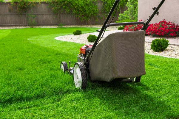 Grass Mowing in Huntsville